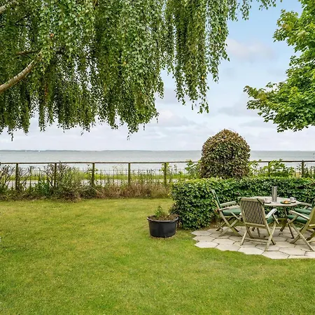 בית נופש Strandvej *